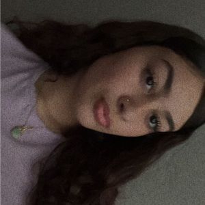 Meet your Posher, Jade